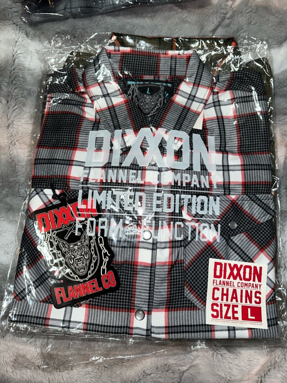 DIXXON Women’s Plaid Button-Down Shirt